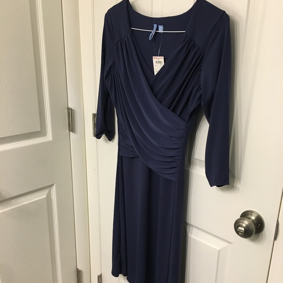 b-slim Dresses & Skirts - 📣HP📣 Navy Women's Dress Size Petite Small b-slim o